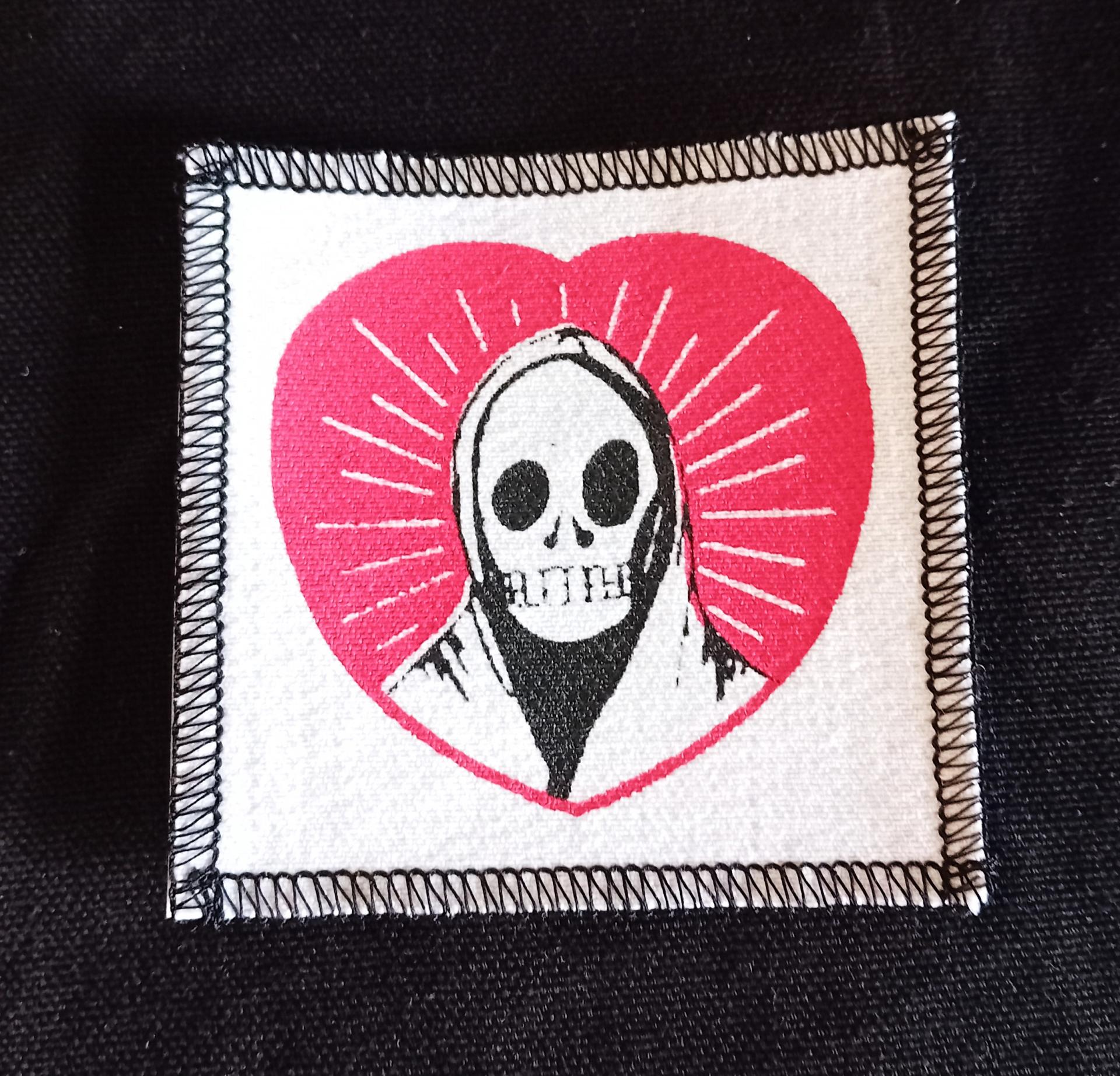 Tete de mort coeur 2