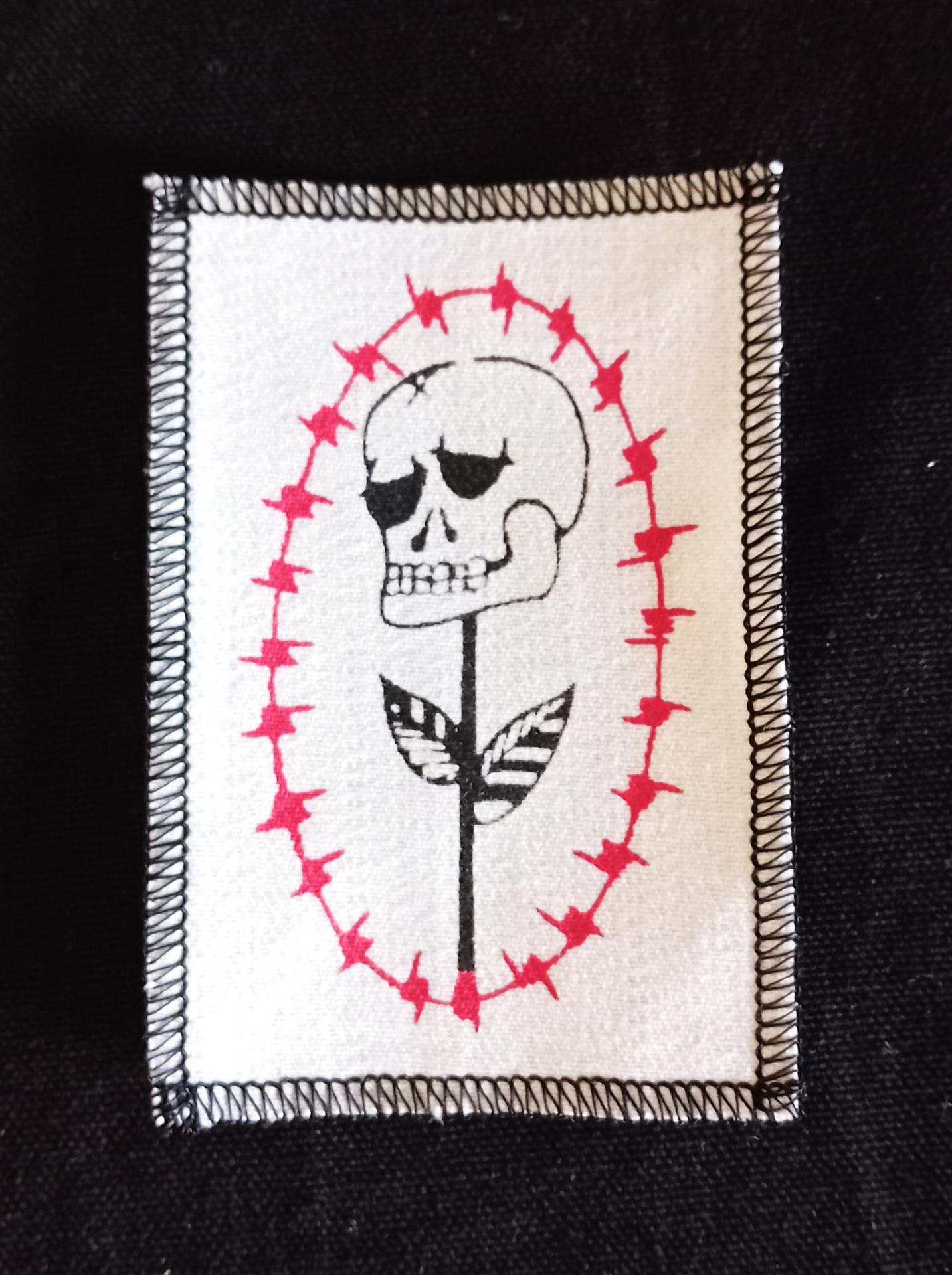 Tete de mort fleur 2
